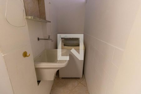 Apartamento à venda com 80m², 3 quartos e 1 vaga Apartamento à venda com 80m², 3 quartos e 1 vagaÁrea de Serviço