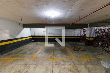 Apartamento à venda com 80m², 3 quartos e 1 vaga Apartamento à venda com 80m², 3 quartos e 1 vagaÁrea comum