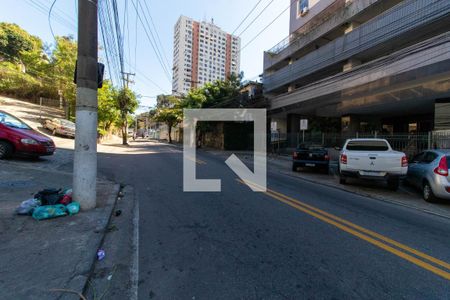 Apartamento à venda com 80m², 3 quartos e 1 vaga Apartamento à venda com 80m², 3 quartos e 1 vaga Vista da rua