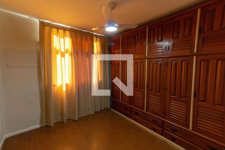 Quarto 1 de apartamento à venda com 3 quartos, 80m² em Ingá, Niterói