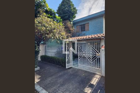 Casa à venda com 264m², 3 quartos e 3 vagasFachada