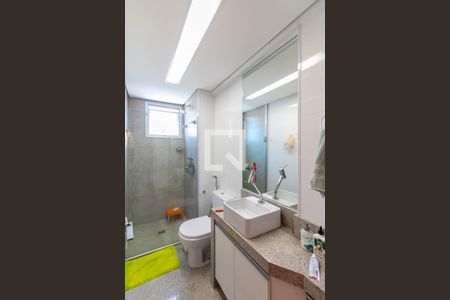 Apartamento à venda com 90m², 3 quartos e 3 vagasBanheiro