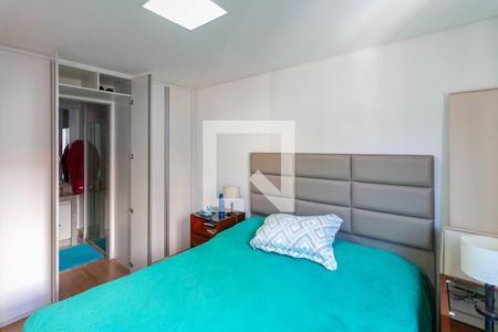 Quarto de apartamento à venda com 3 quartos, 90m² em Cidade Jardim, Belo Horizonte