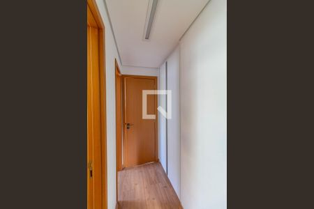Apartamento à venda com 90m², 3 quartos e 3 vagasCorredor