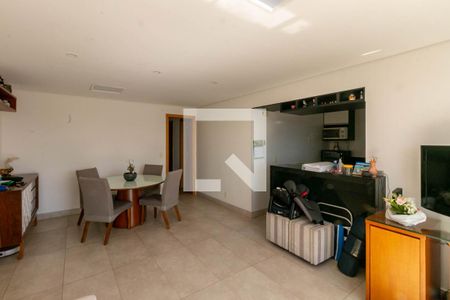 Sala de apartamento à venda com 3 quartos, 90m² em Cidade Jardim, Belo Horizonte