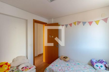 Apartamento à venda com 90m², 3 quartos e 3 vagasQuarto
