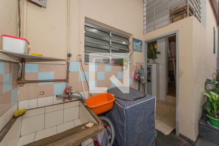 Casa à venda com 267m², 3 quartos e 1 vaga Casa à venda com 267m², 3 quartos e 1 vagaLavanderia