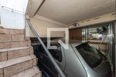 Casa à venda com 267m², 3 quartos e 1 vaga Casa à venda com 267m², 3 quartos e 1 vagaGaragem