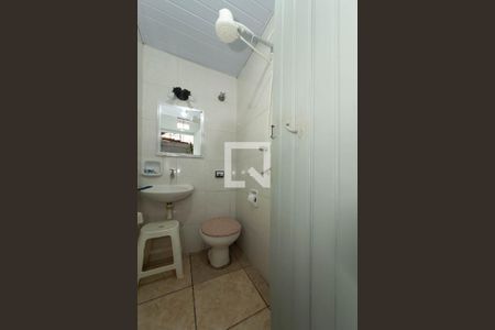 Casa à venda com 267m², 3 quartos e 1 vaga Casa à venda com 267m², 3 quartos e 1 vagaBanheiro Social