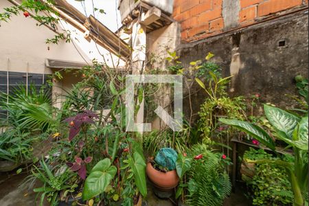 Casa à venda com 267m², 3 quartos e 1 vaga Casa à venda com 267m², 3 quartos e 1 vagaJardim - Quintal