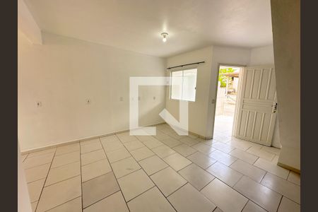 Sala de casa para alugar com 2 quartos, 90m² em Ingleses do Rio Vermelho, Florianópolis