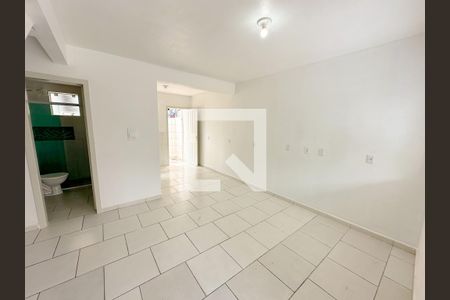 Sala de casa para alugar com 2 quartos, 90m² em Ingleses do Rio Vermelho, Florianópolis