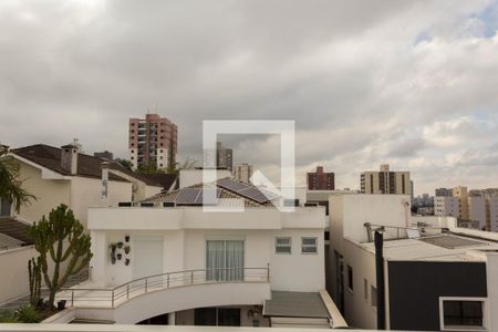 Casa de condomínio à venda com 580m², 4 quartos e 8 vagas Casa de condomínio à venda com 580m², 4 quartos e 8 vagasVaranda da Suíte 2