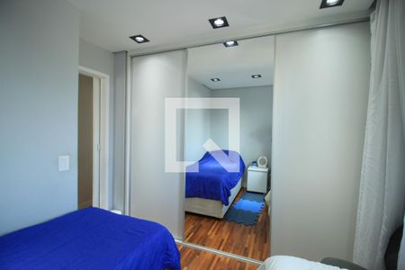 Apartamento à venda com 75m², 2 quartos e 2 vagas Apartamento à venda com 75m², 2 quartos e 2 vagasQuarto 2