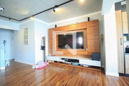Sala de apartamento à venda com 2 quartos, 75m² em Vila Bertioga, São Paulo