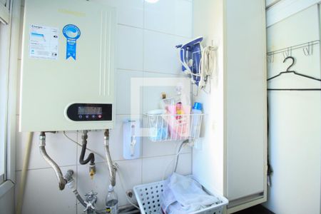 Apartamento à venda com 75m², 2 quartos e 2 vagas Apartamento à venda com 75m², 2 quartos e 2 vagasÁrea de Serviço