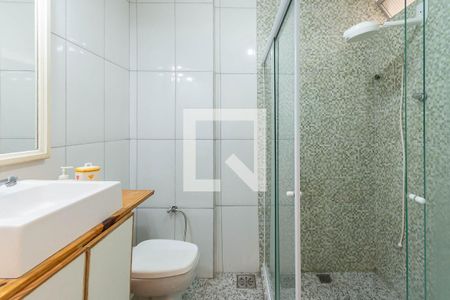 Apartamento à venda com 183m², 5 quartos e 1 vagaBanheiro 1 (terceiro andar)