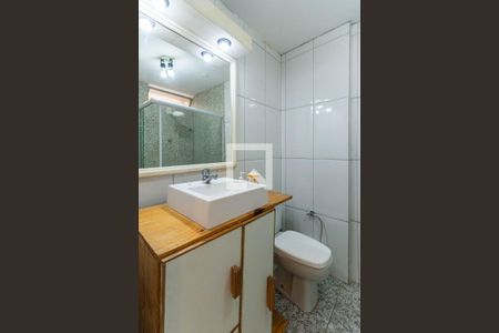 Apartamento à venda com 183m², 5 quartos e 1 vagaBanheiro 1 (terceiro andar)