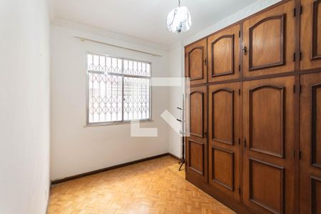 Apartamento à venda com 183m², 5 quartos e 1 vagaQuarto 2 (terceiro andar)