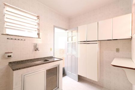 Cozinha de casa de condomínio para alugar com 1 quarto, 26m² em Engenho de Dentro, Rio de Janeiro