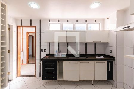 Apartamento à venda com 82m², 3 quartos e 1 vagaCozinha