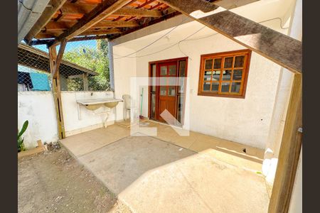 Casa para alugar com 40m², 1 quarto e sem vagaÁrea externa