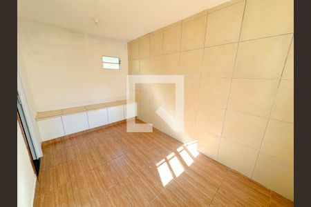 Casa para alugar com 40m², 1 quarto e sem vagaQuarto