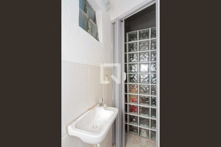 Casa à venda com 206m², 5 quartos e 2 vagasCasa 2 - Lavabo