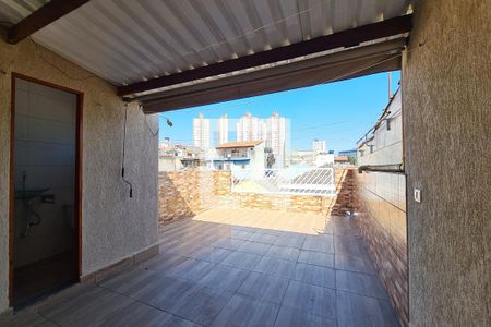 Casa à venda com 100m², 2 quartos e 2 vagas Casa à venda com 100m², 2 quartos e 2 vagasChurrasqueira
