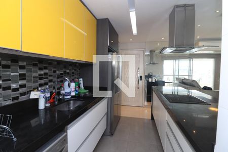 Apartamento para alugar com 248m², 3 quartos e 3 vagasCozinha