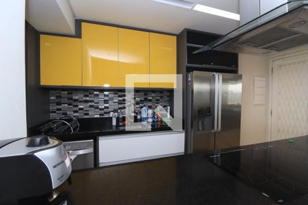 Apartamento para alugar com 248m², 3 quartos e 3 vagasCozinha