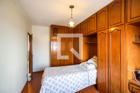 Casa à venda com 240m², 4 quartos e 2 vagasQuarto 02