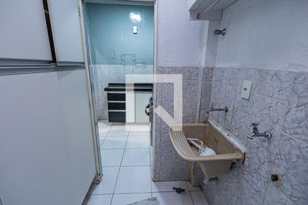 Apartamento à venda com 52m², 2 quartos e 1 vaga Apartamento à venda com 52m², 2 quartos e 1 vagaArea de serviço