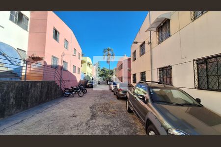 Apartamento à venda com 52m², 2 quartos e 1 vaga Apartamento à venda com 52m², 2 quartos e 1 vagaFachada