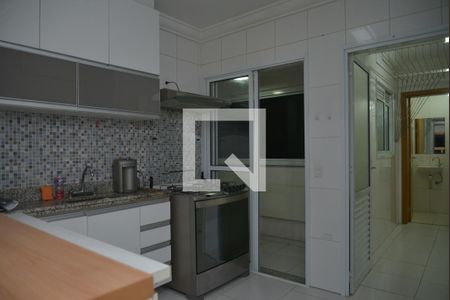 Apartamento à venda com 110m², 3 quartos e 2 vagasCozinha