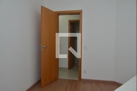 Apartamento à venda com 110m², 3 quartos e 2 vagasQuarto 2