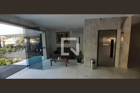 Apartamento à venda com 69m², 1 quarto e 1 vagaHall de entrada