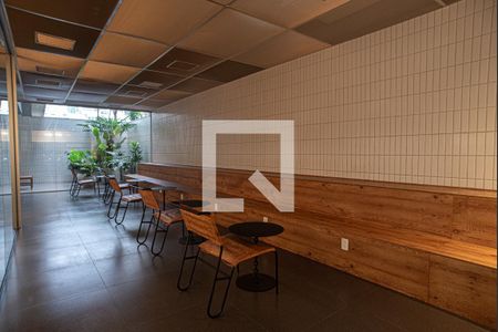 Apartamento à venda com 36m², 1 quarto e sem vagaÁrea comum - Salão de festas