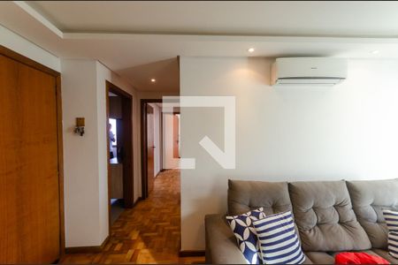 Apartamento à venda com 72m², 2 quartos e 1 vagaCorredor