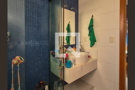 Apartamento para alugar com 380m², 5 quartos e 3 vagasBanheiro da Suíte 2