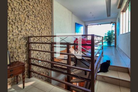 Apartamento para alugar com 380m², 5 quartos e 3 vagasHall