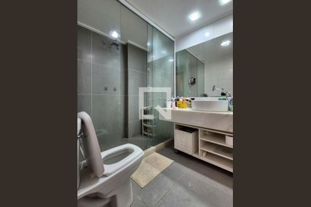 Apartamento para alugar com 380m², 5 quartos e 3 vagasBanheiro da Suíte 3