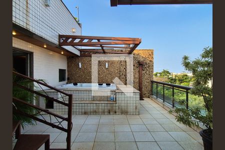 Apartamento para alugar com 380m², 5 quartos e 3 vagasÁrea externa