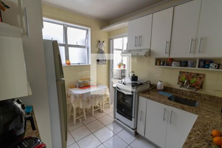 Apartamento à venda com 92m², 2 quartos e 1 vagaCozinha