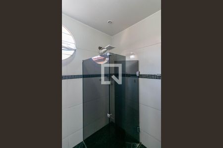 Casa à venda com 350m², 3 quartos e 4 vagasBanheiro 2