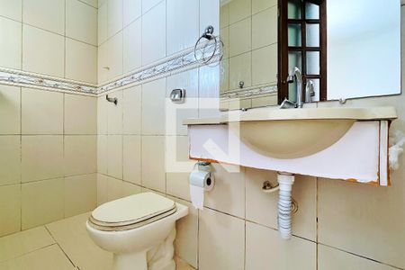Banheiro da Suíte de casa à venda com 2 quartos, 147m² em Jardim Divinolândia, Guarulhos