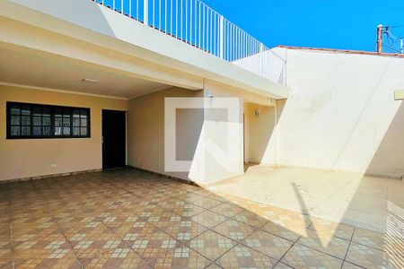Garagem de casa à venda com 2 quartos, 147m² em Jardim Divinolândia, Guarulhos