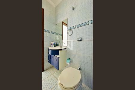 Casa à venda com 147m², 2 quartos e 3 vagas Casa à venda com 147m², 2 quartos e 3 vagasBanheiro