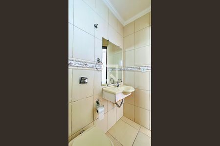 Casa à venda com 147m², 2 quartos e 3 vagas Casa à venda com 147m², 2 quartos e 3 vagasBanheiro da Suíte