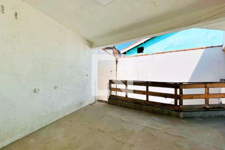 Casa à venda com 147m², 2 quartos e 3 vagas Casa à venda com 147m², 2 quartos e 3 vagasÁrea de Serviço